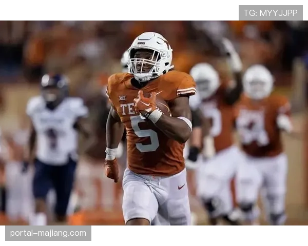 老鹰跑卫巴克利冲球码数逼近历史 卫冕冠军倚重地面进攻